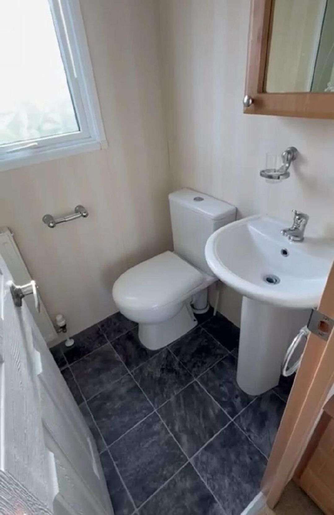 Edwards Leisure Park - Holiday Accommodation 19593