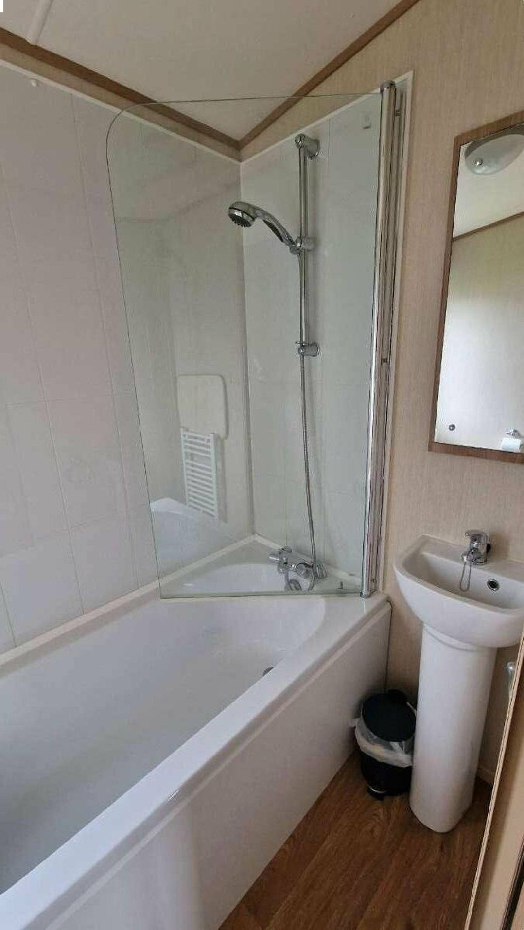 Golden Palm Resort - Holiday Accommodation 16069