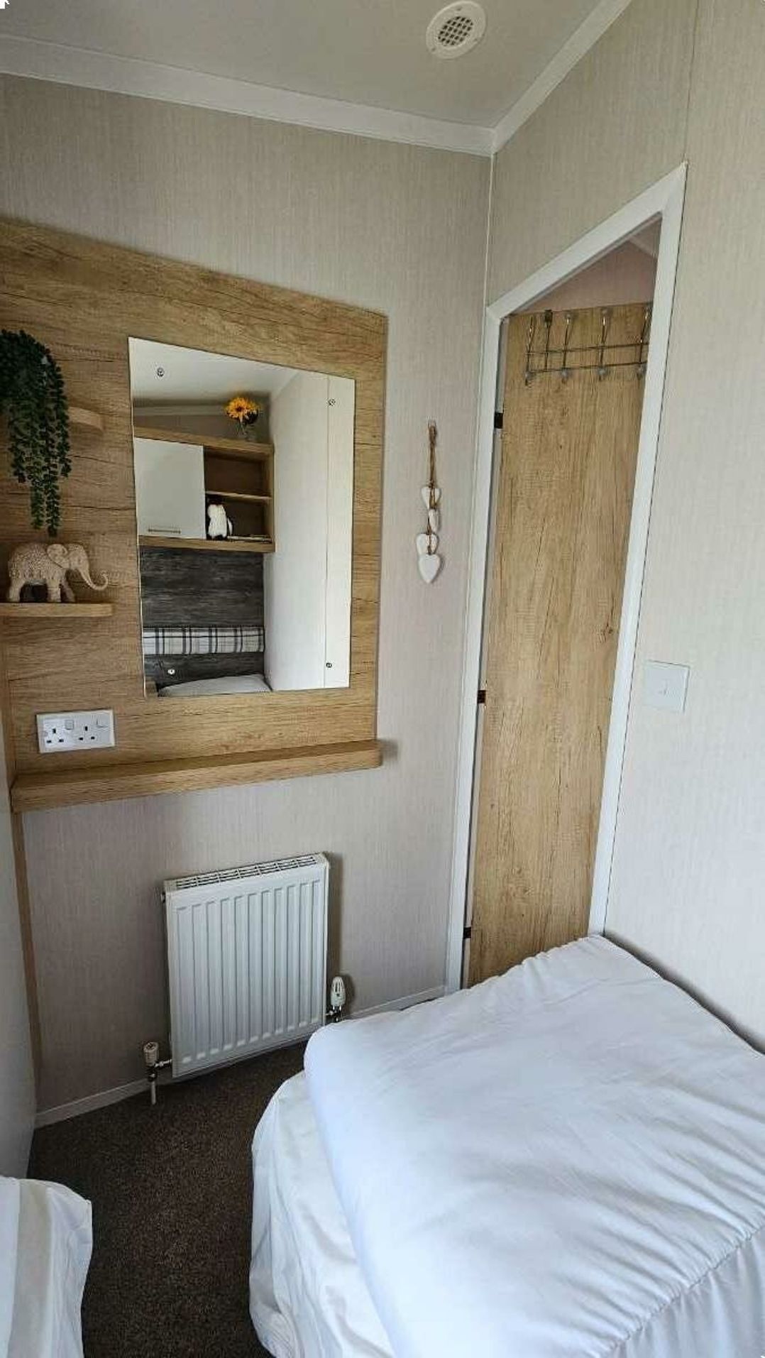 Caister Holiday Park - Holiday Accommodation 20352