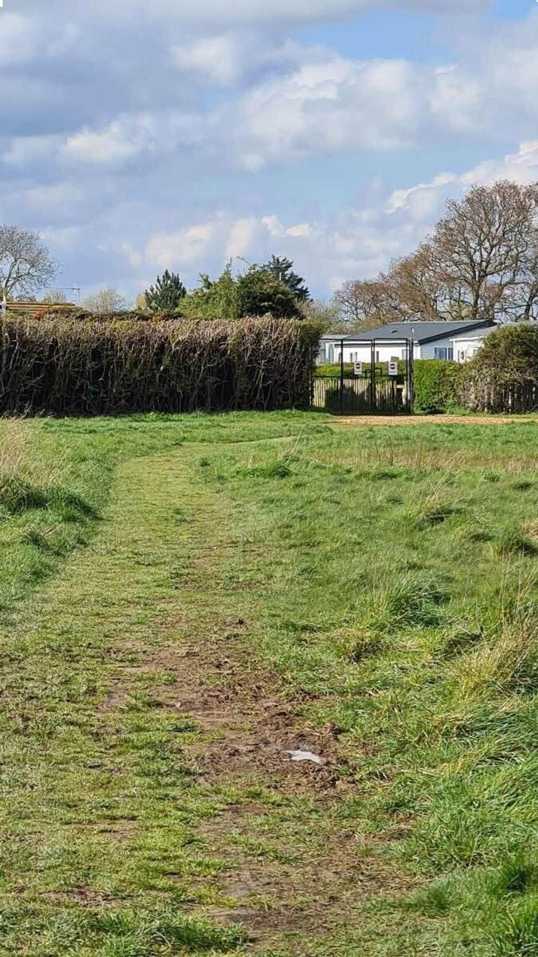 Hayling Island Holiday Park - Meadow Bay Villages - Holiday Accommodation 16626