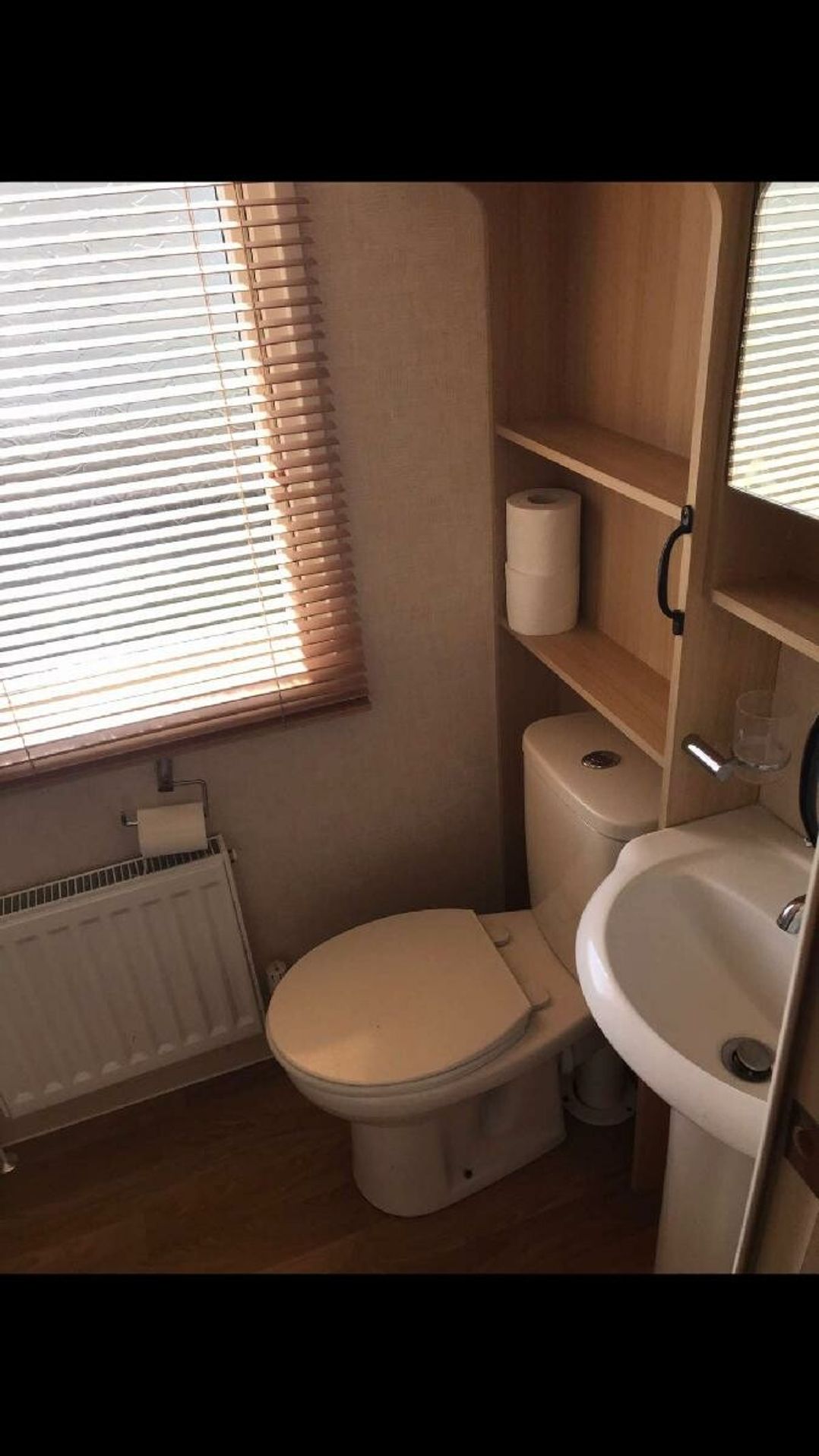 Happy Days Seaside Holiday Park - Holiday Accommodation 21143