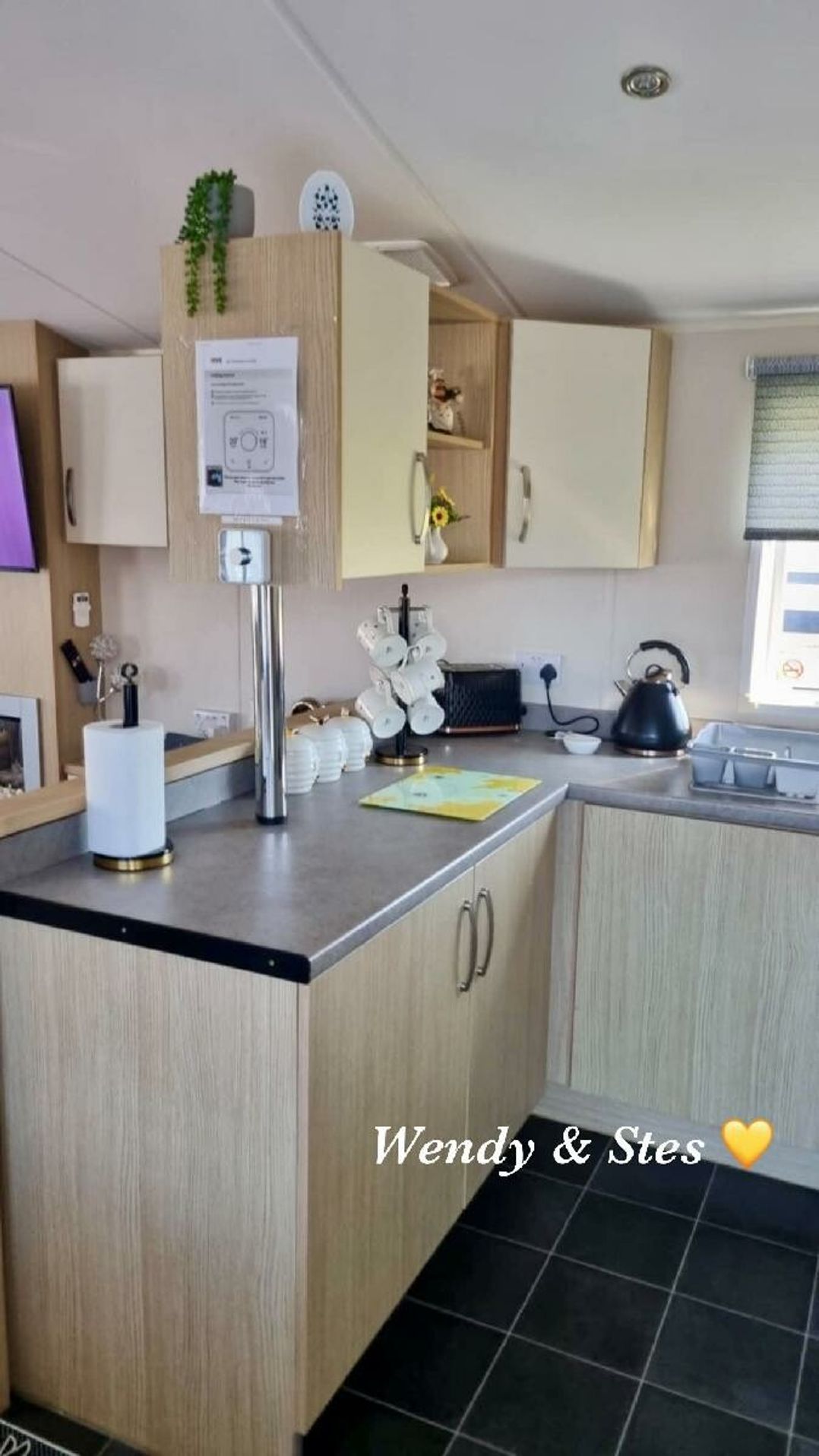 Marton Mere Holiday Village - Holiday Accommodation 5100