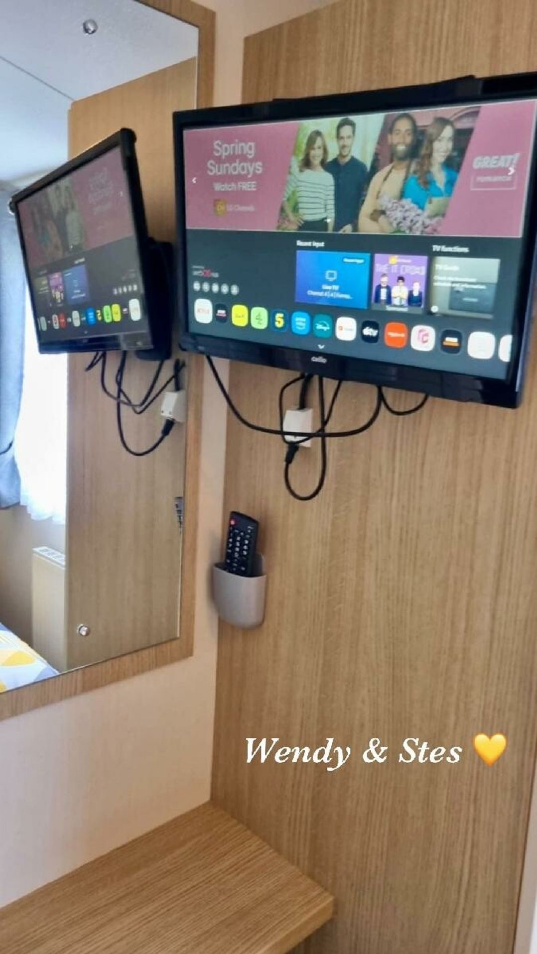 Marton Mere Holiday Village - Holiday Accommodation 5100