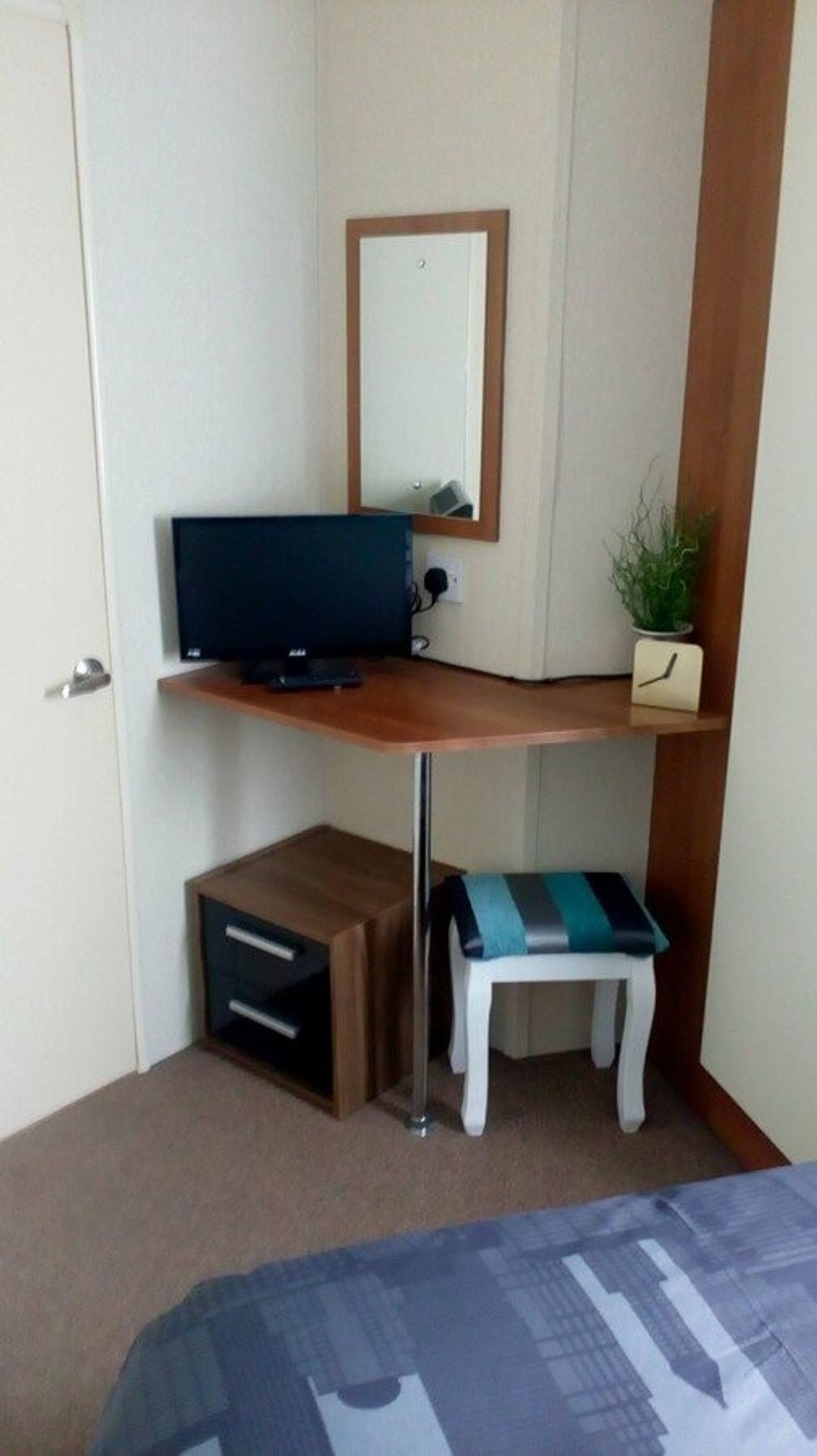 Lyons Robin Hood - Holiday Accommodation 7902