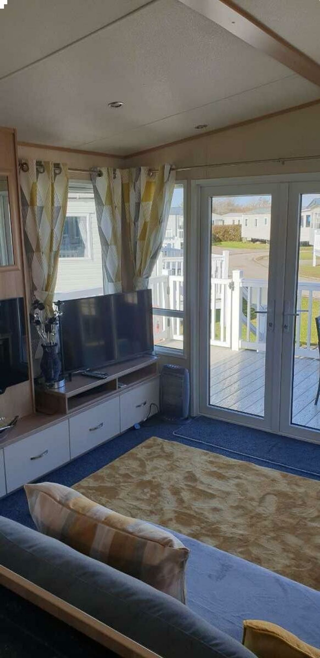 Marton Mere Holiday Village - Holiday Accommodation 20877