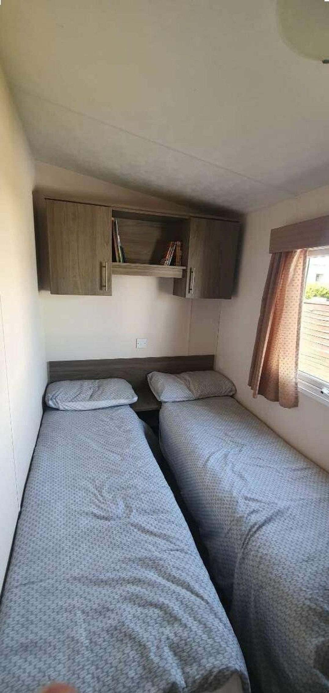 Hayling Island Holiday Park - Meadow Bay Villages - Holiday Accommodation 17230