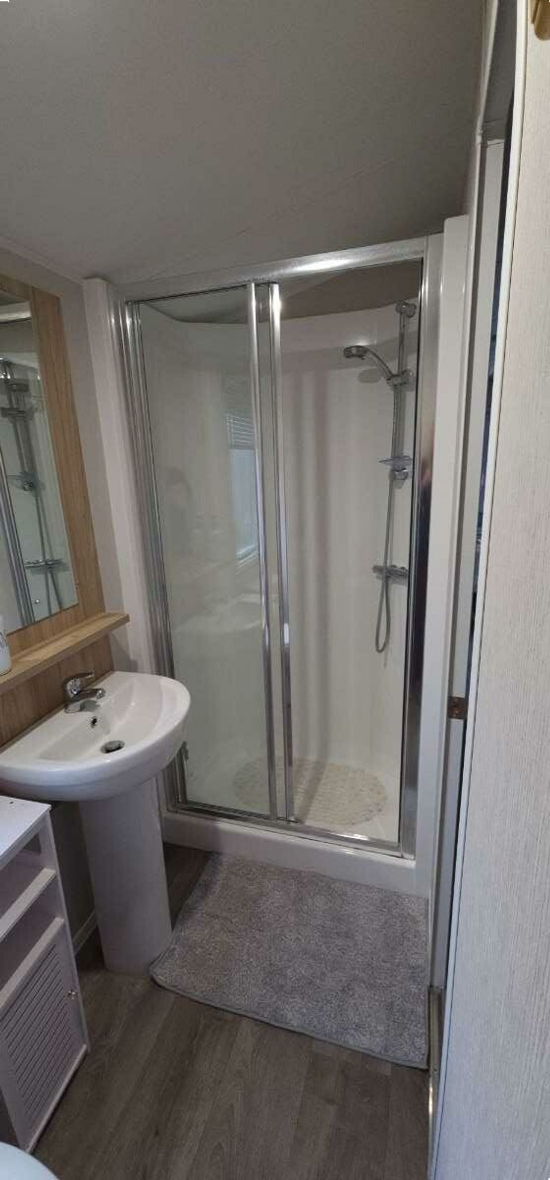 Thorness Bay Holiday Park - Holiday Accommodation 21045