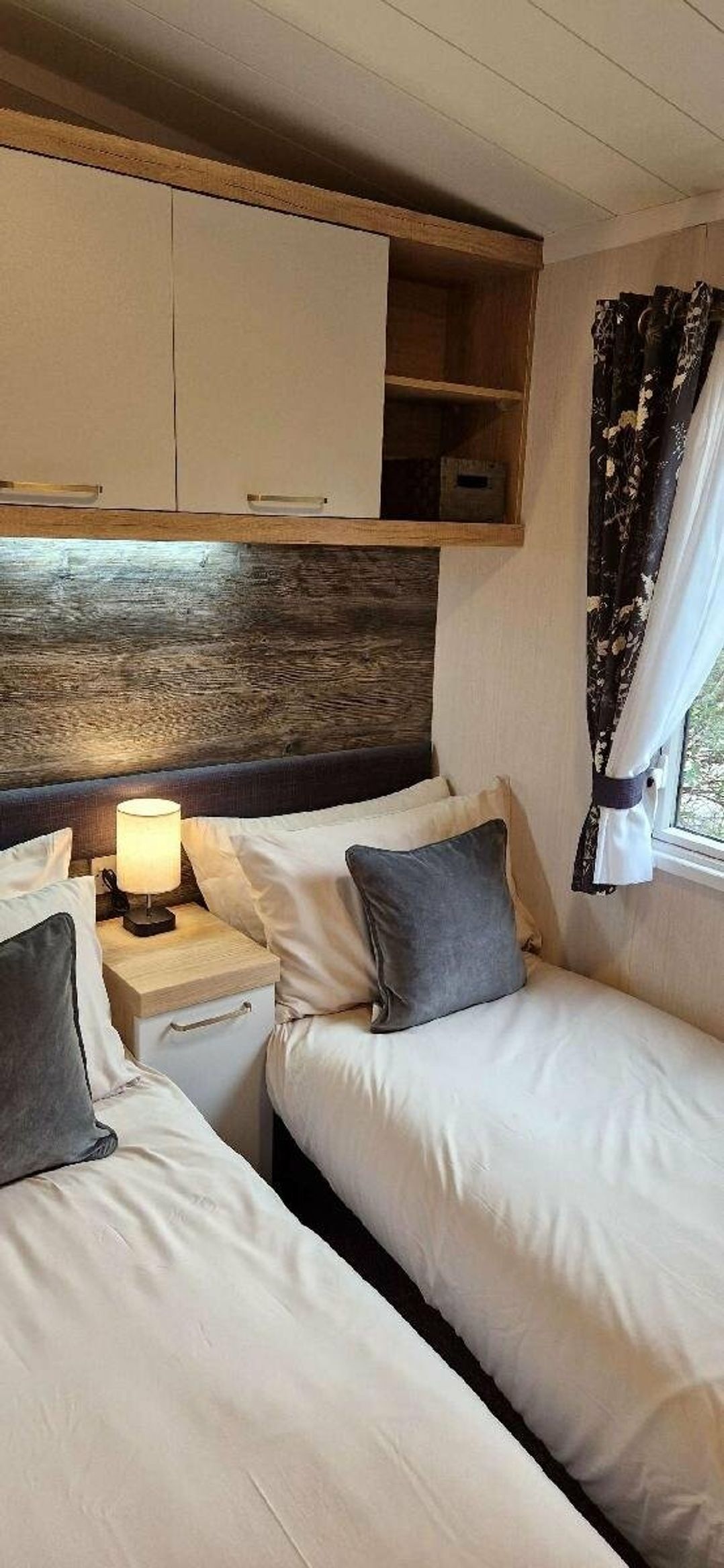 Aberdunant Hall Holiday Park - Holiday Accommodation 19810