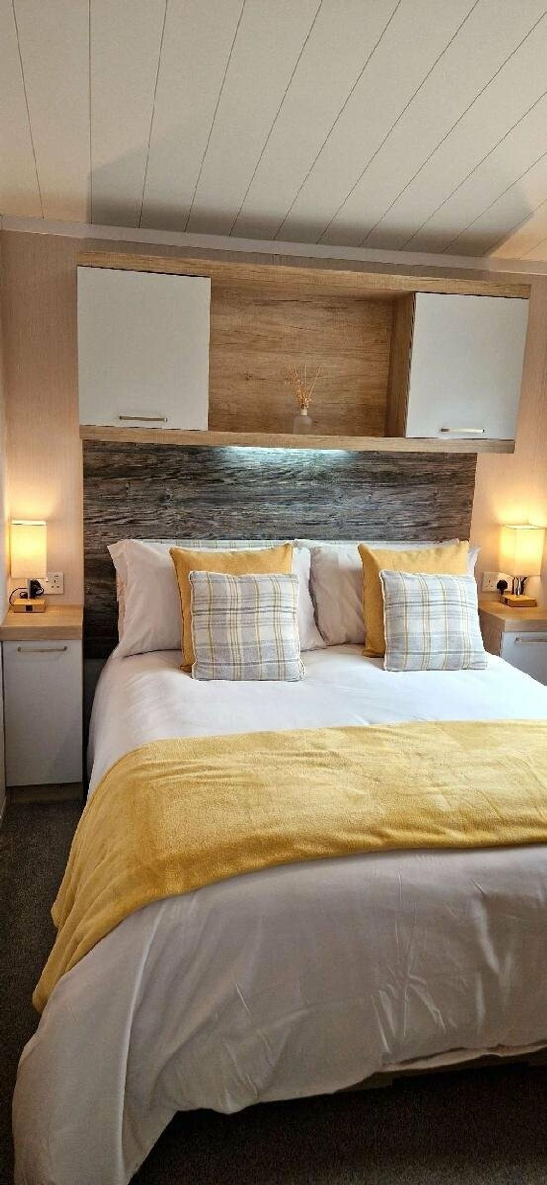 Aberdunant Hall Holiday Park - Holiday Accommodation 19810