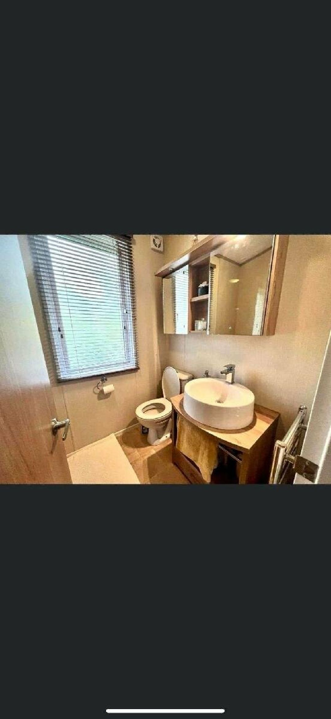 Lydstep Beach - Holiday Accommodation 17929