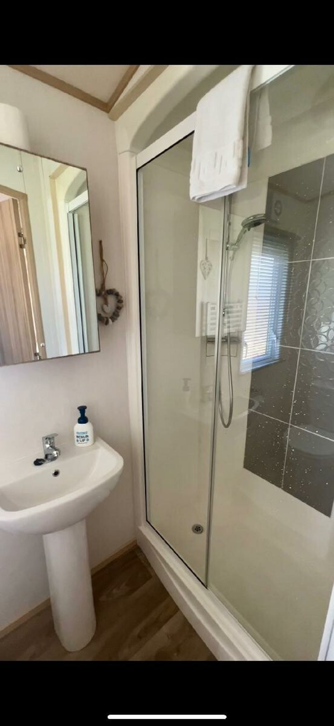 Lakeland Leisure Park - Holiday Accommodation 3166