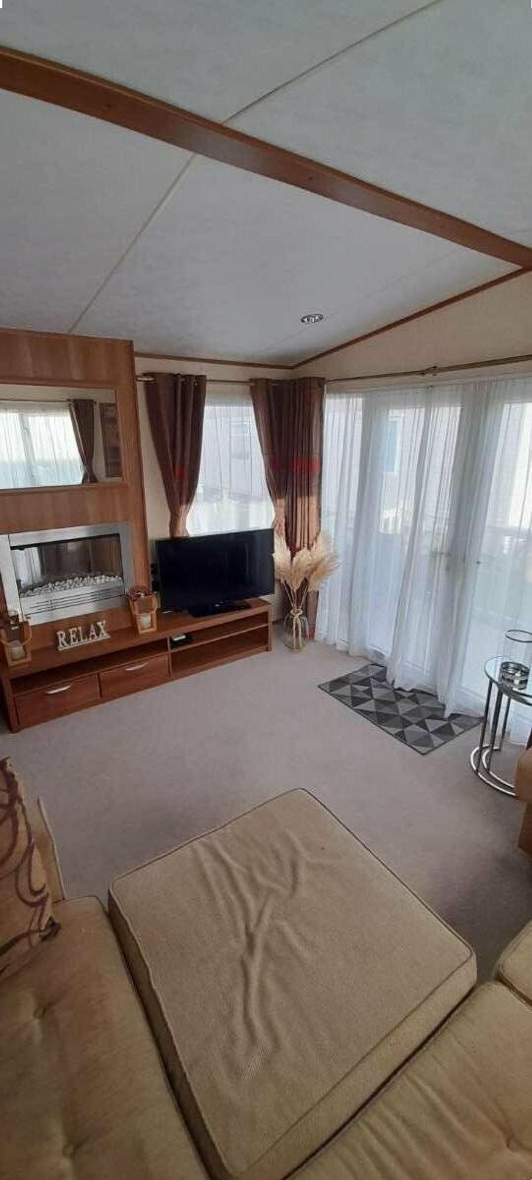 Browns Holiday Park - Holiday Accommodation 8510