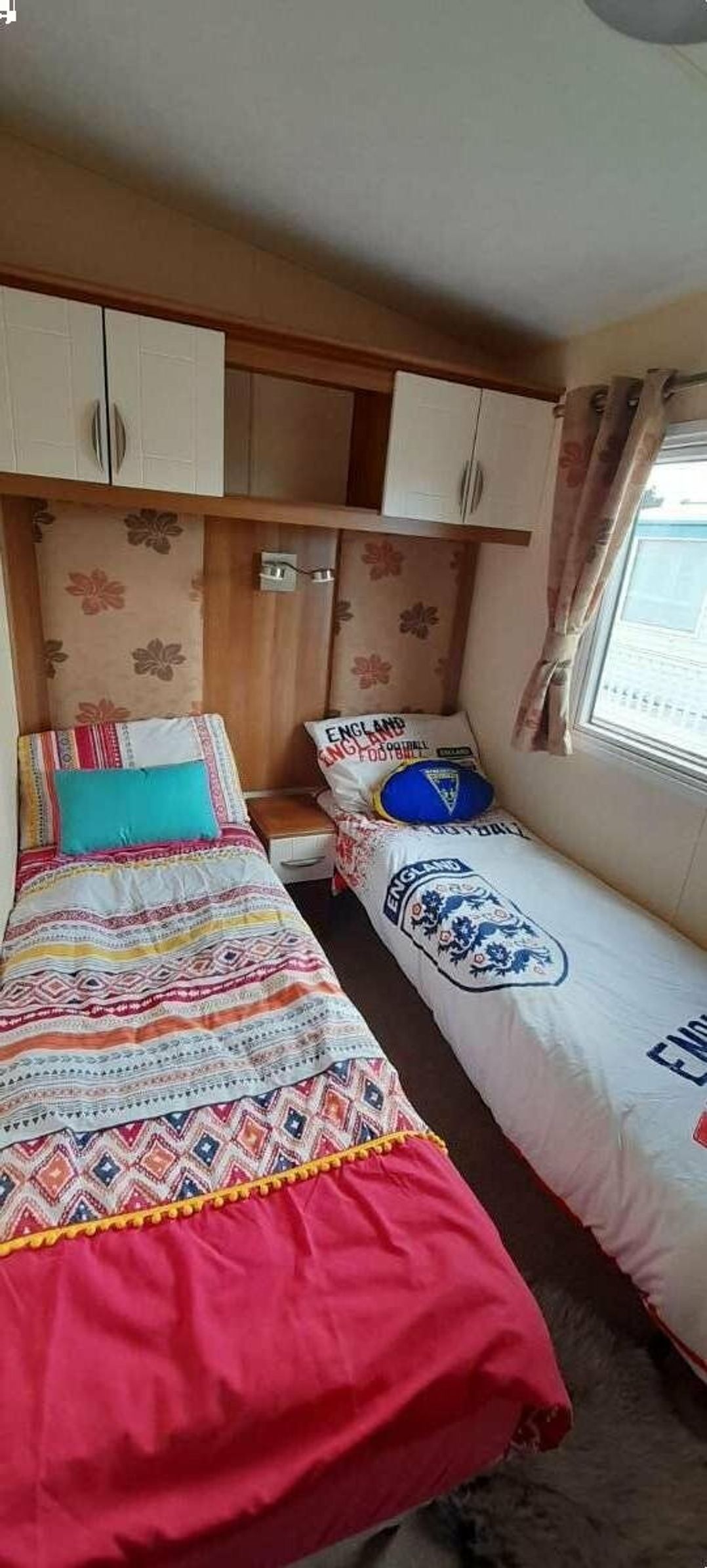 Browns Holiday Park - Holiday Accommodation 8510