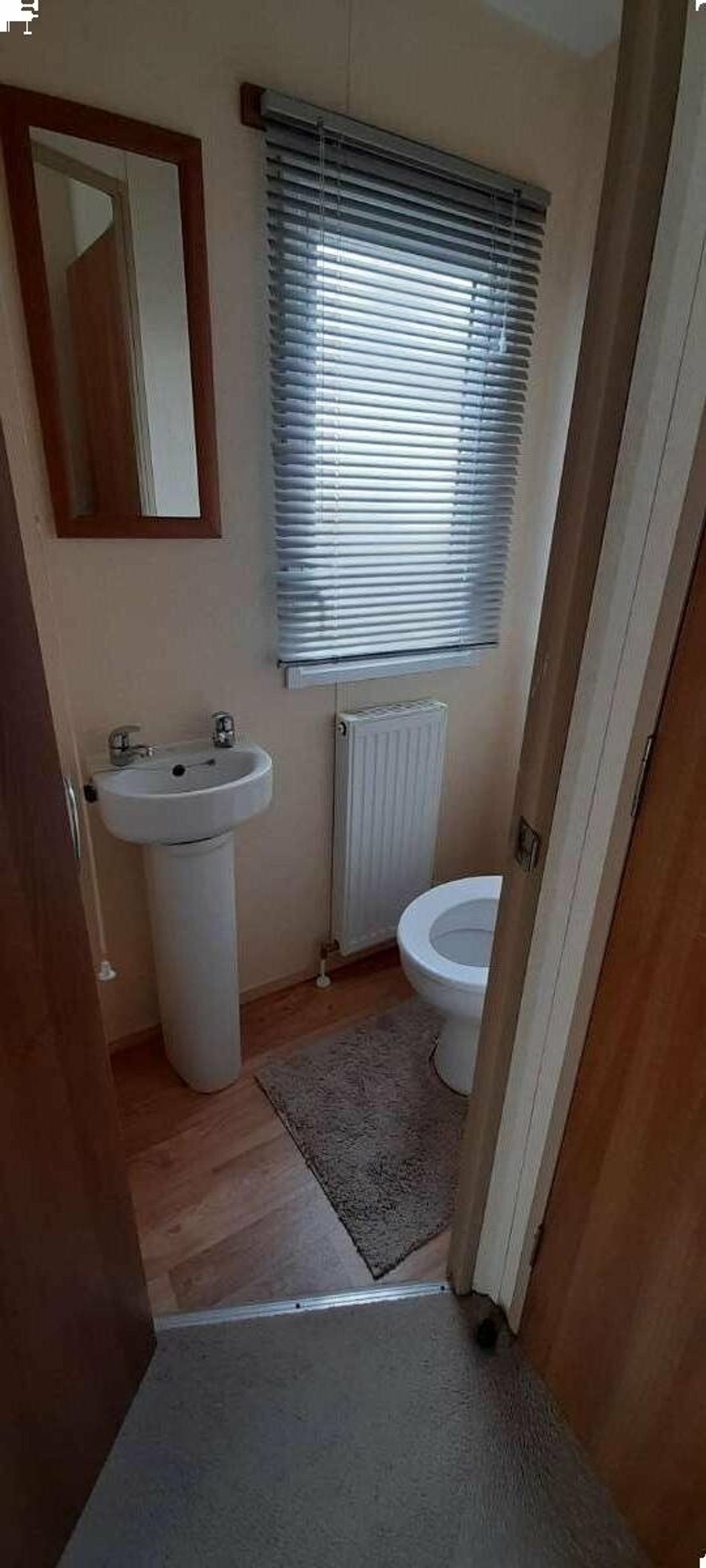 Browns Holiday Park - Holiday Accommodation 8510