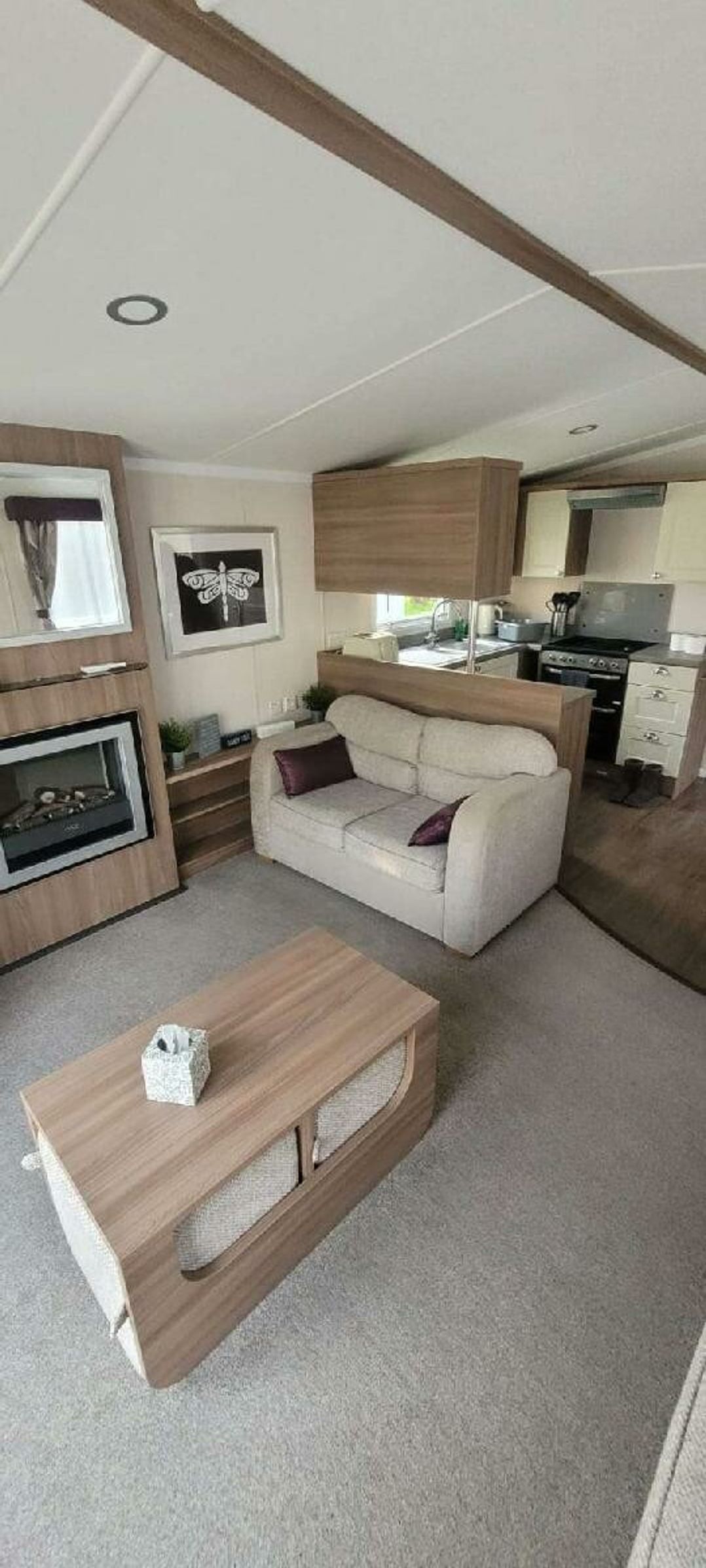 Marton Mere Holiday Village - Holiday Accommodation 21150