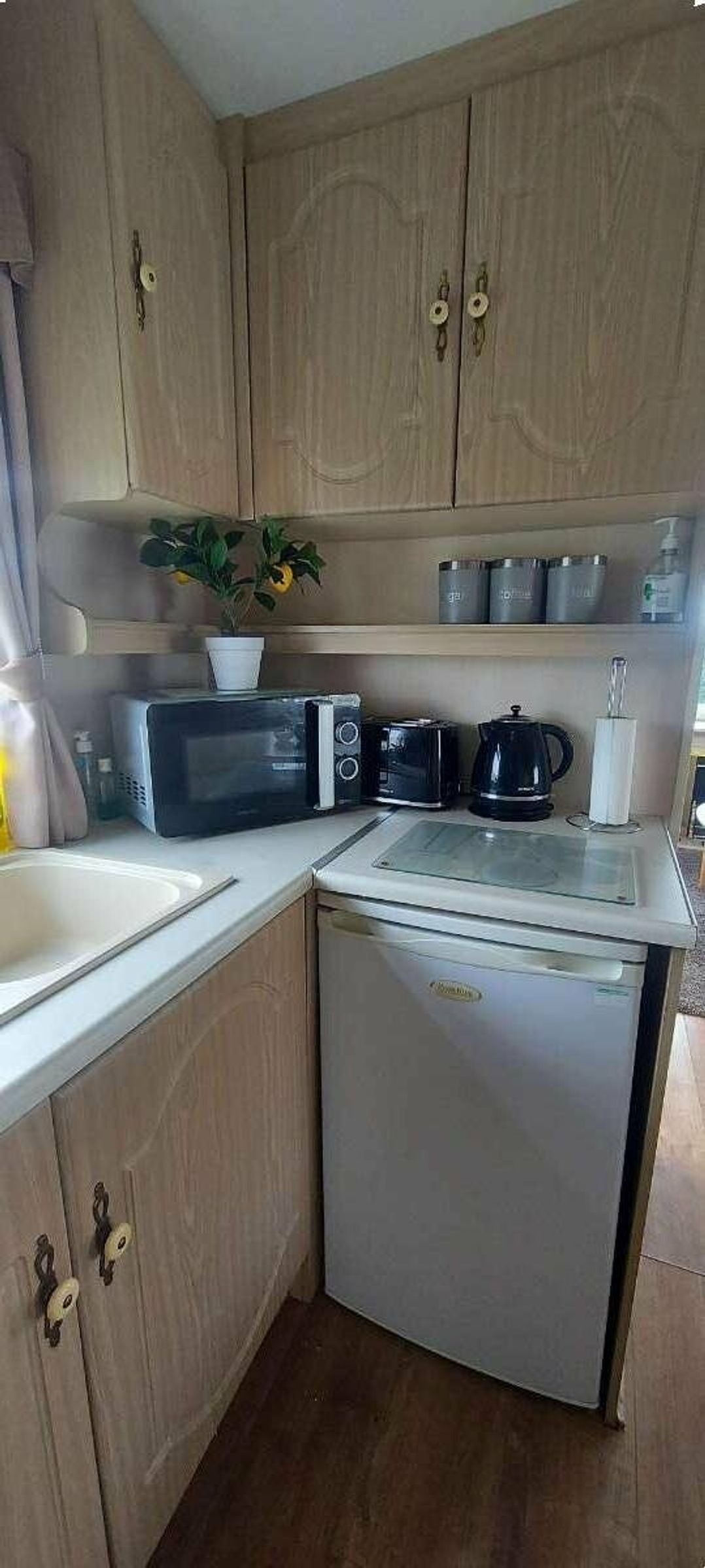 Happy Days Caravan Park - Holiday Accommodation 8736