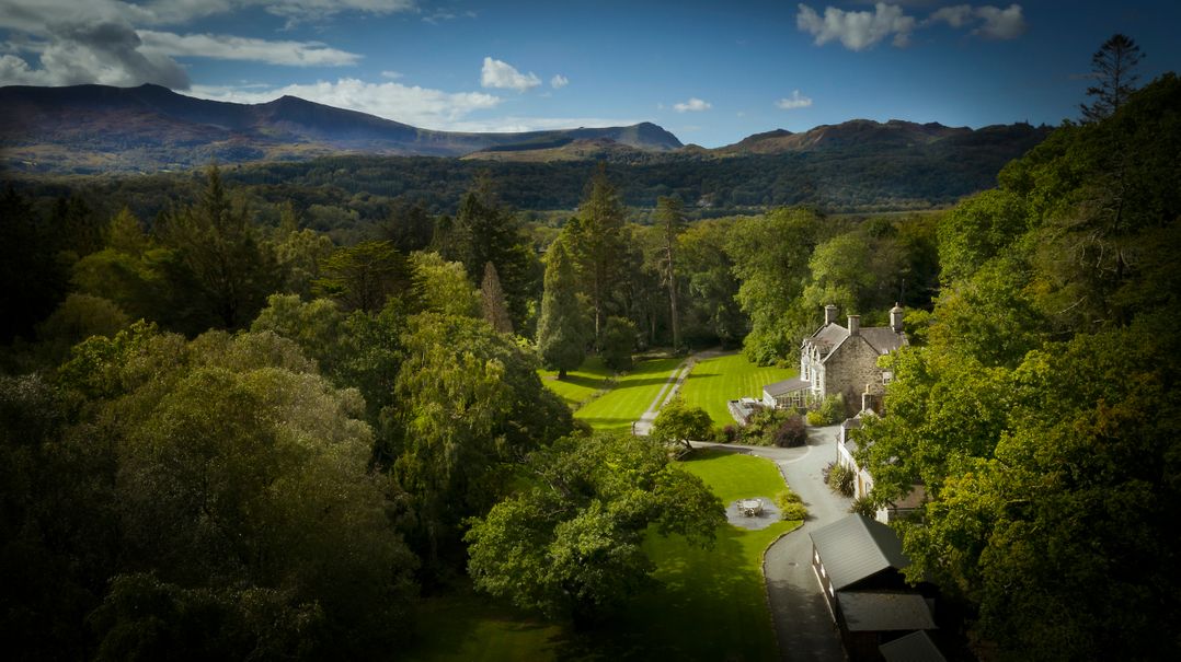 Tan Llan