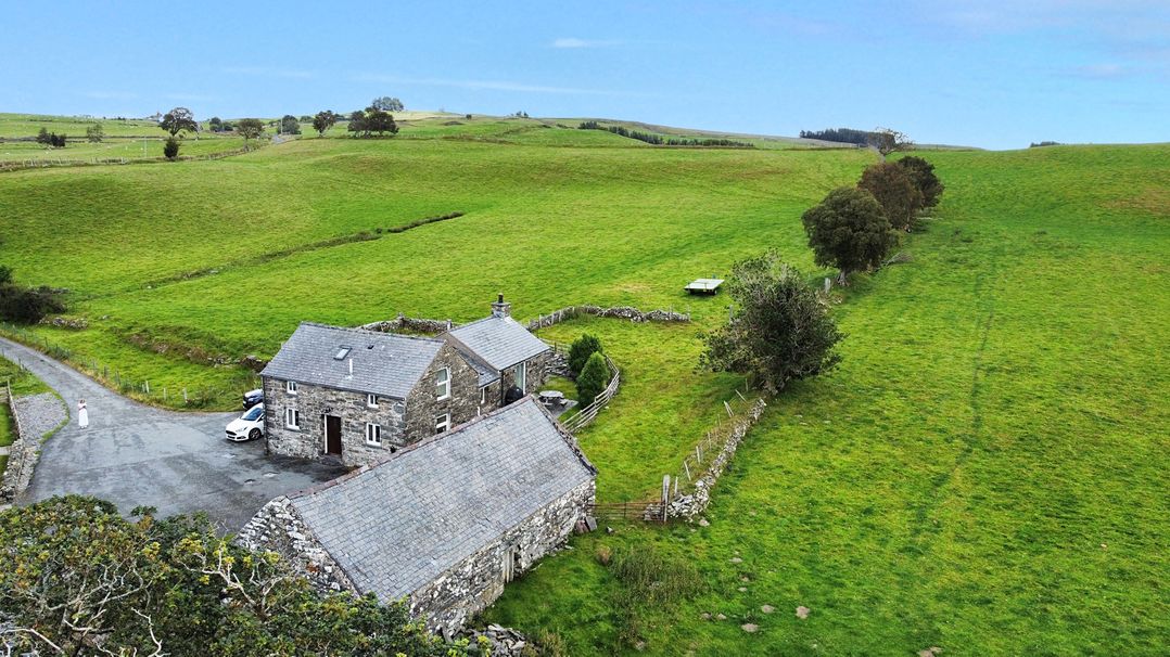Orsedd Wen Cottage