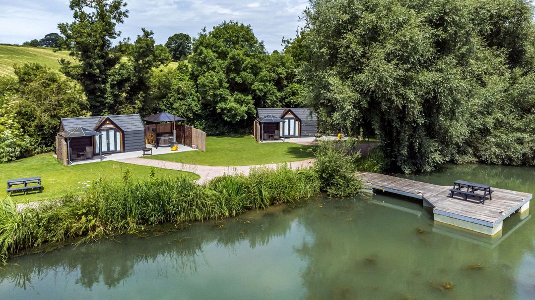 Maple Lodge at Bridge Lake Farm & Fishery