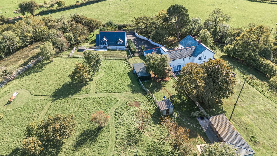 The Manor House Skerry Vore