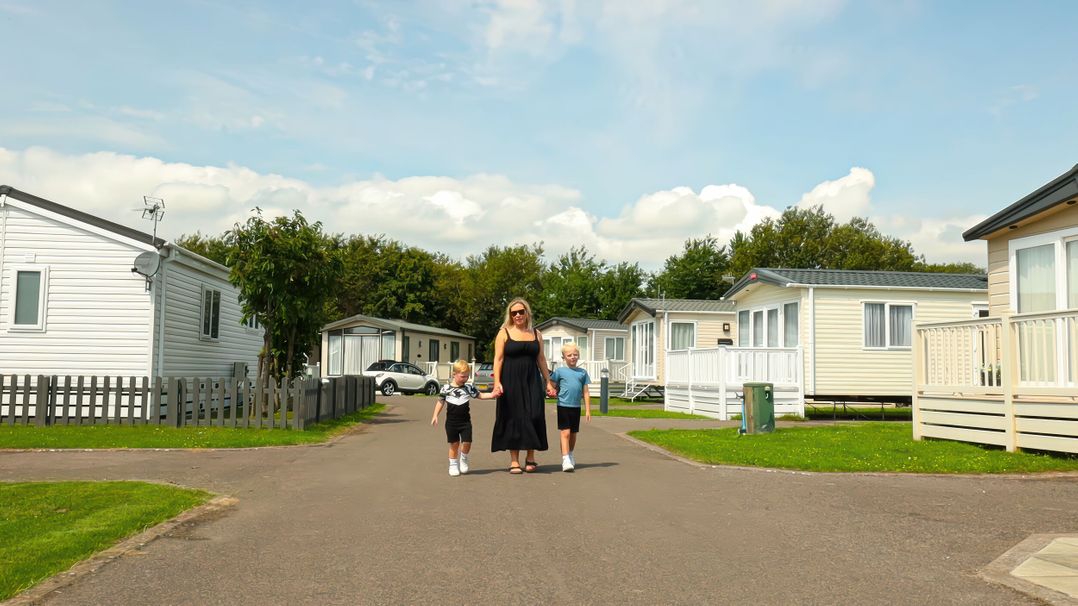 Silver 3 Bed Caravan - Hayling Island