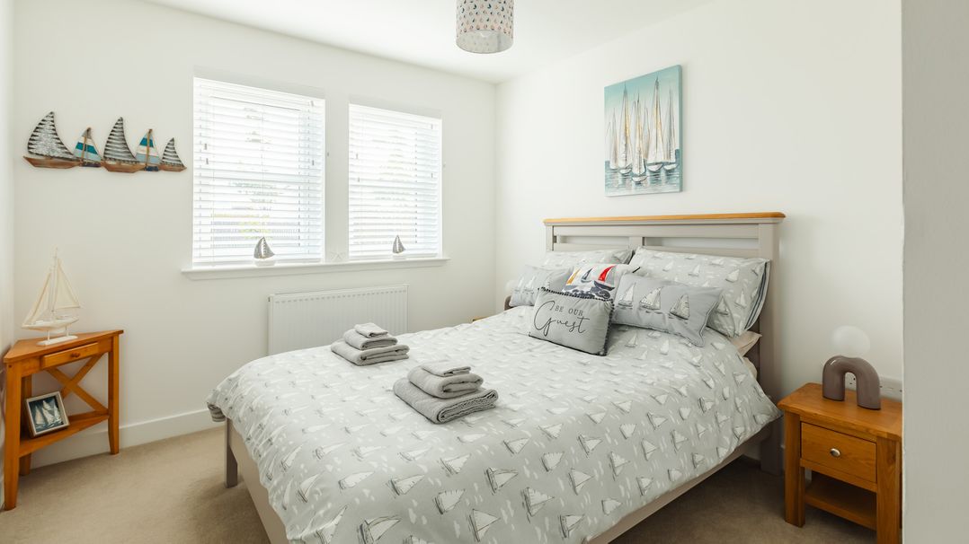 Wee Jules By The Sea