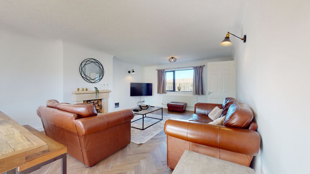 Low Greenlands House