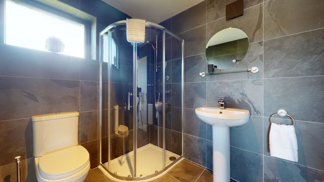 Low Greenlands House