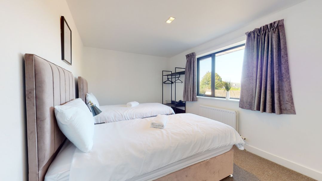 Low Greenlands House