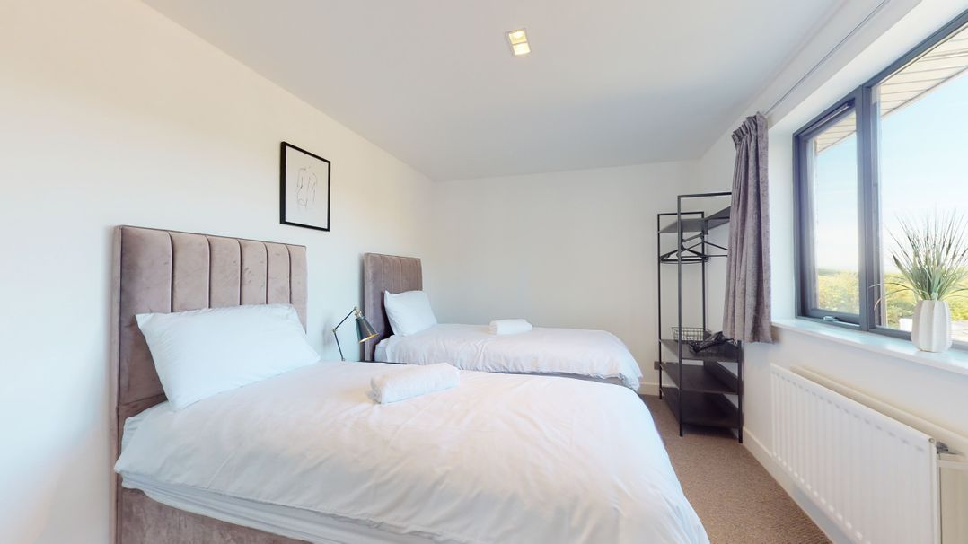 Low Greenlands House