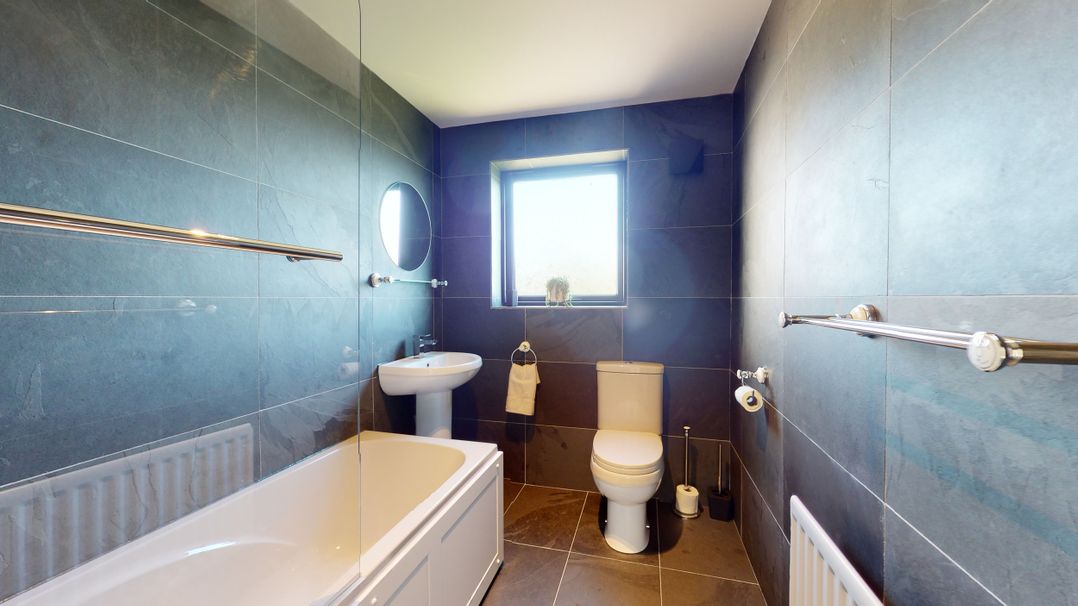 Low Greenlands House