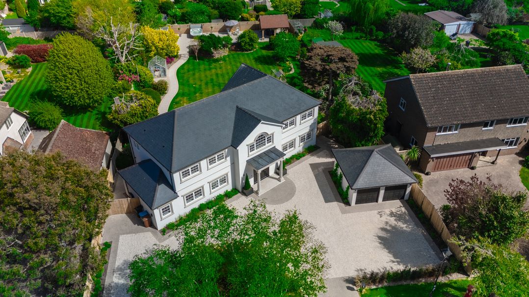 Sea Estate House