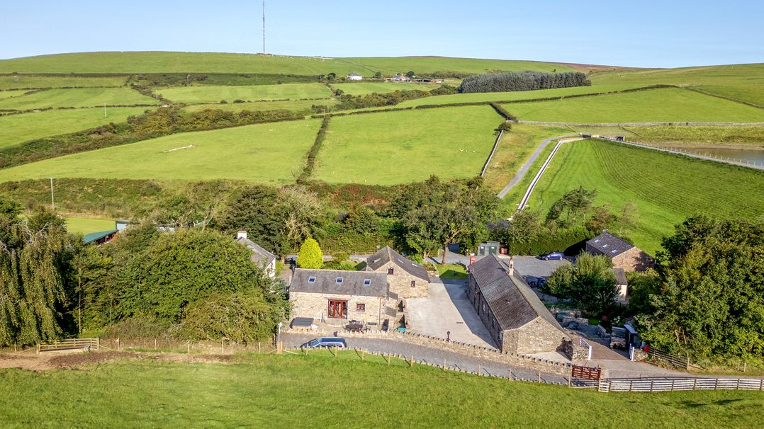 Woodside Barn