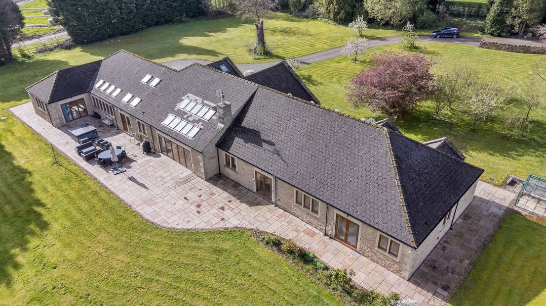 Manor House