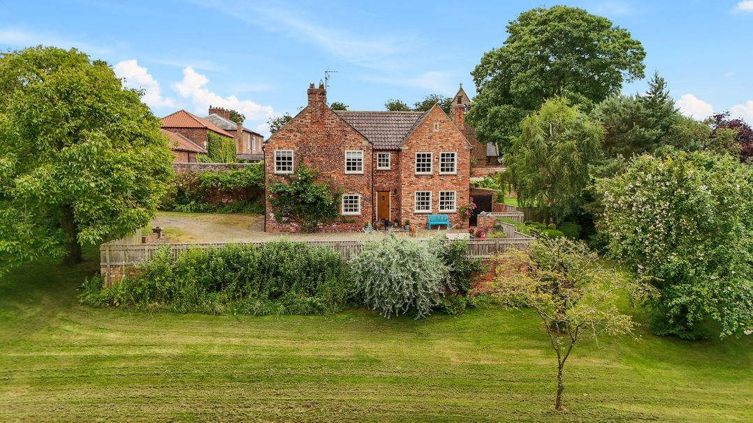 Manor Cottage
