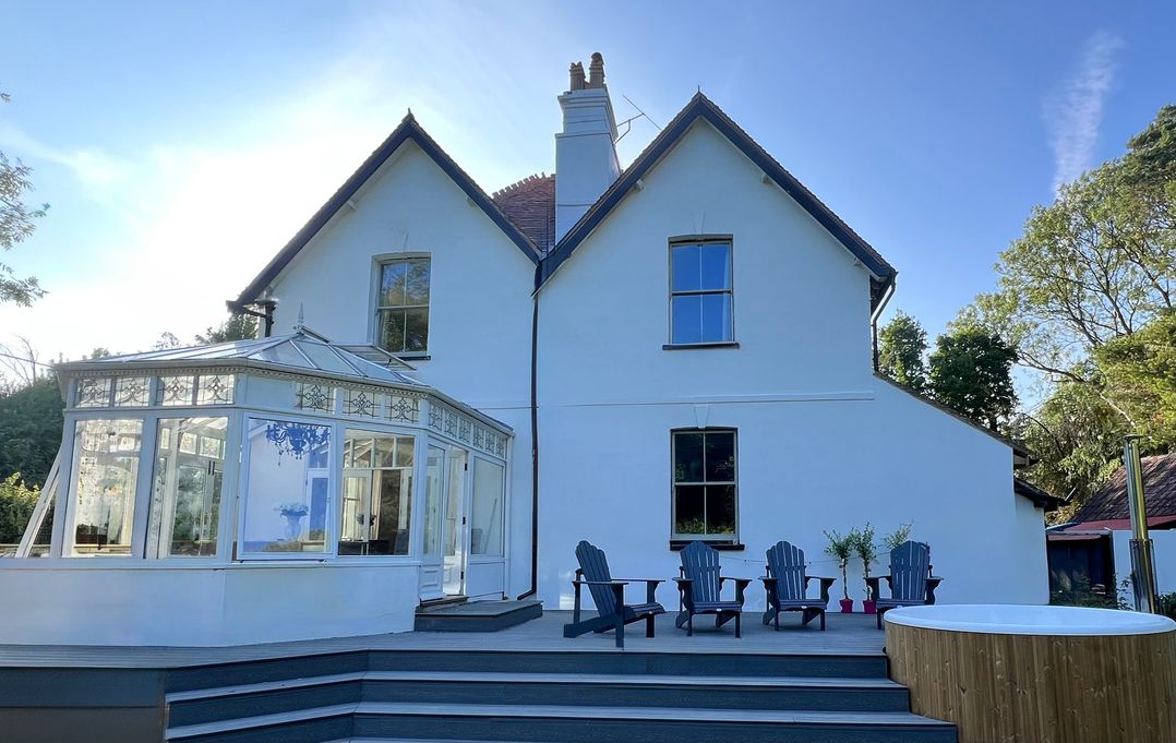 Dog friendly holiday cottage, Aldermaston Wharf, 1 dog welcome