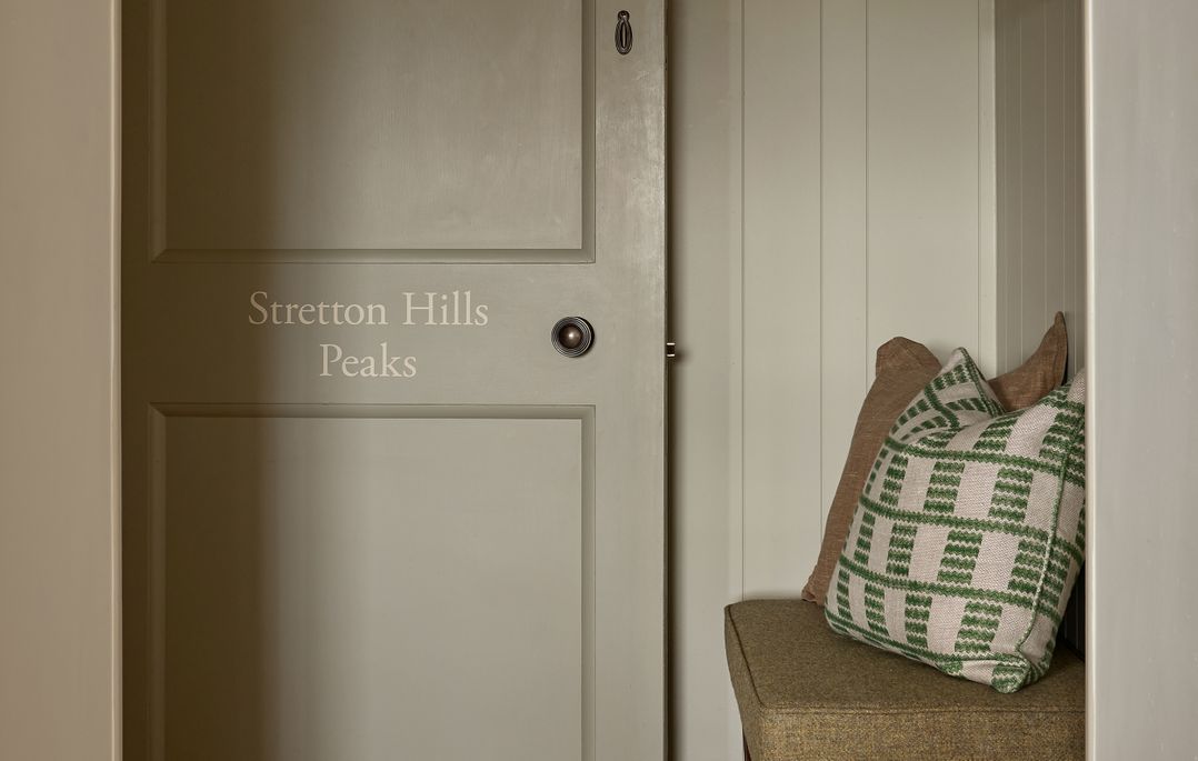 Stretton Hills Peaks - The Georgian House