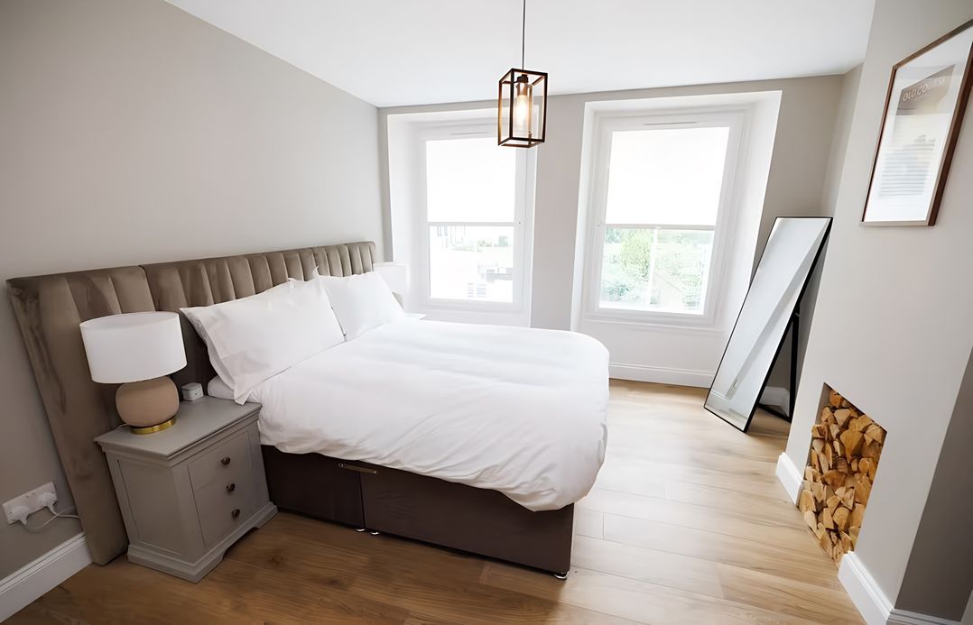 Robert the Bruce Apartment