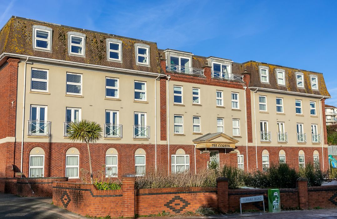 The Renoir Sea View Suite