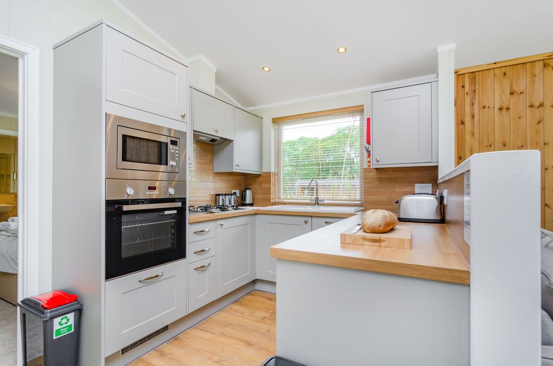 The Kingscliffe (Pet)