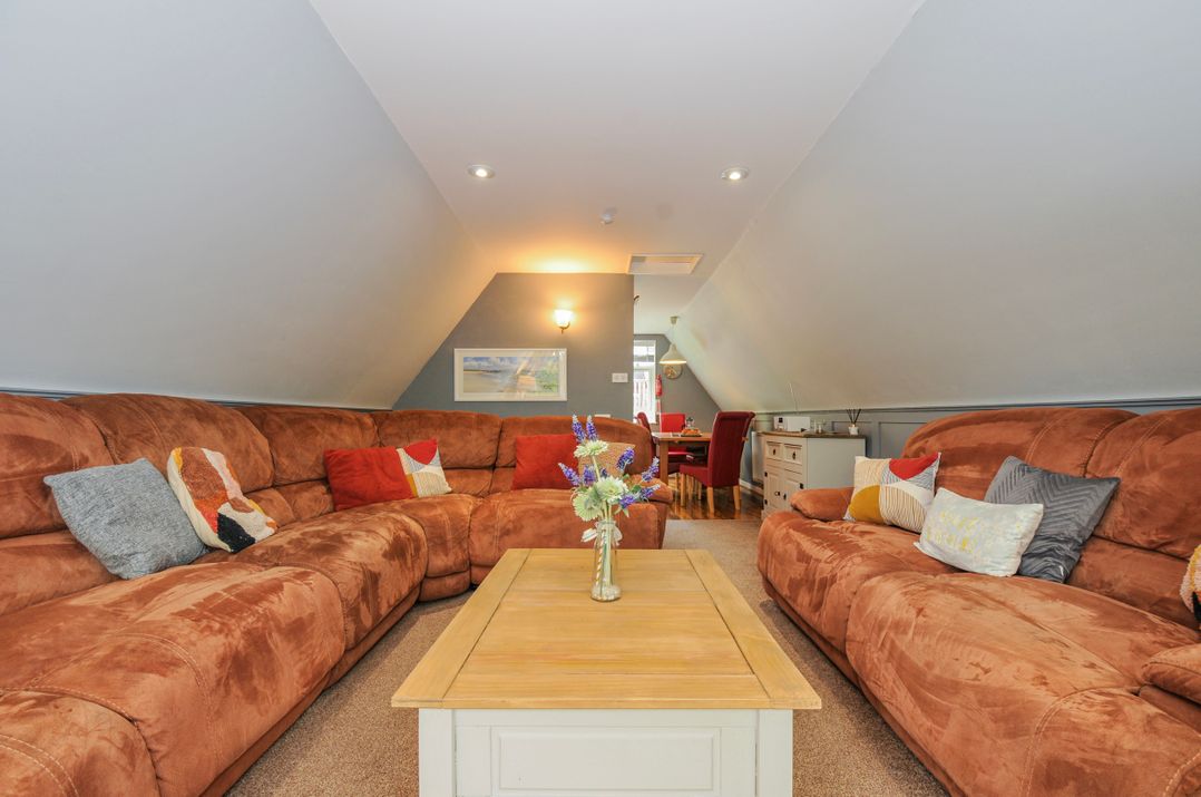 Hideaway Cottage