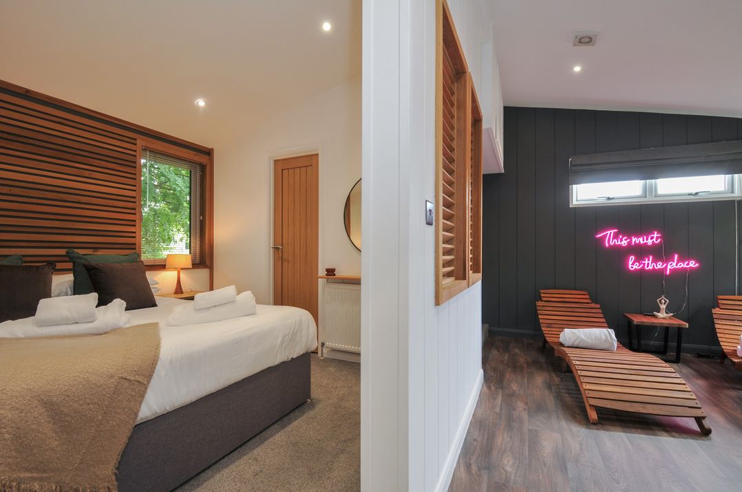 24 Meadow Retreat