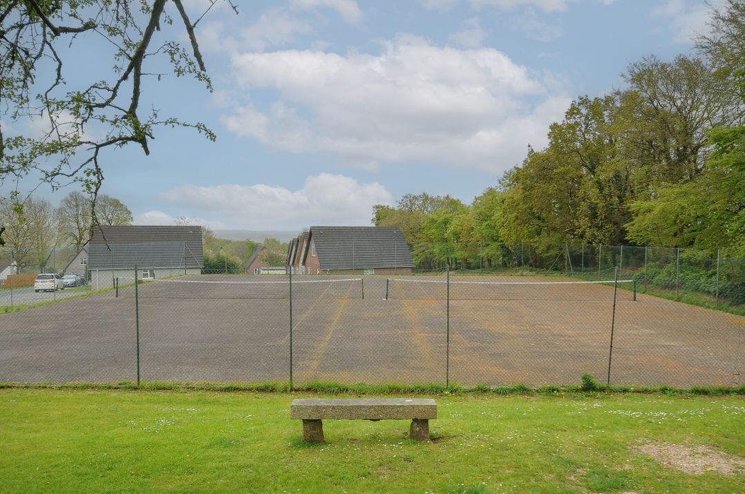 Valley Lodge 33