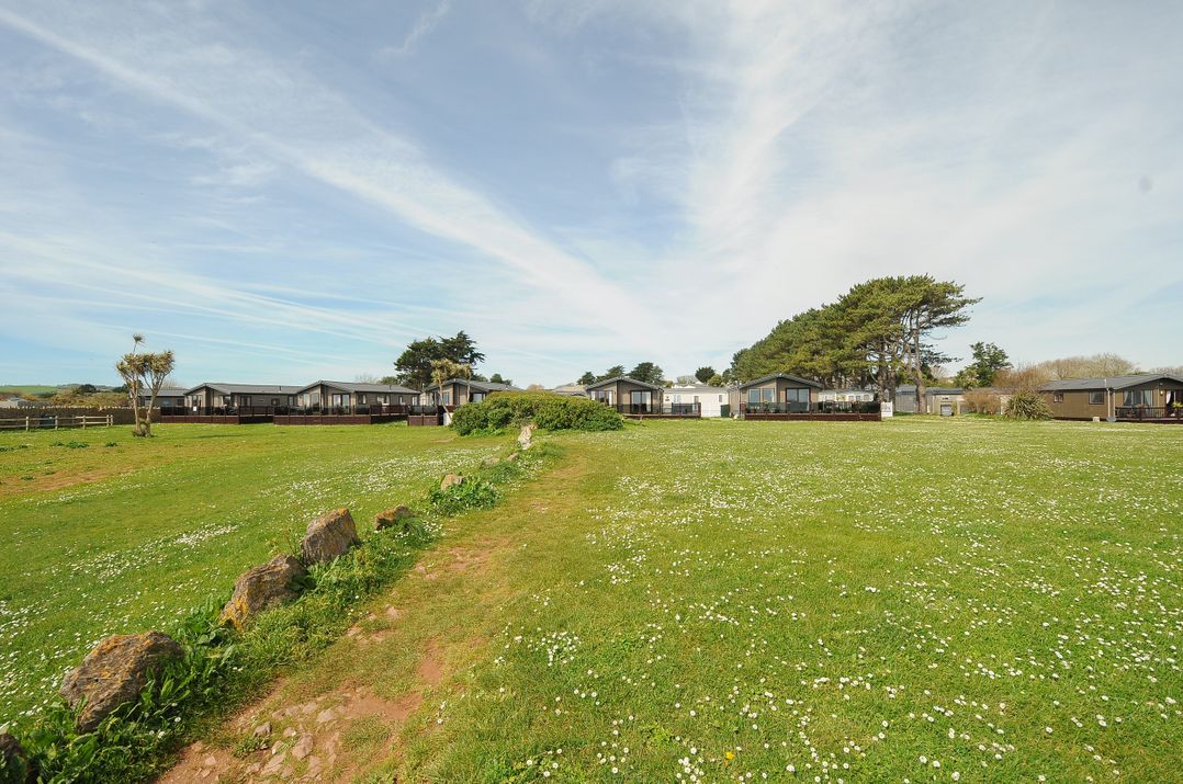 2 Bed Silver Chalet  Plot T002