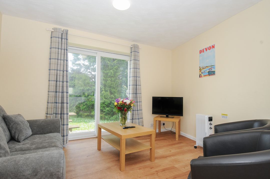 2 Bed Silver Chalet Plot T027