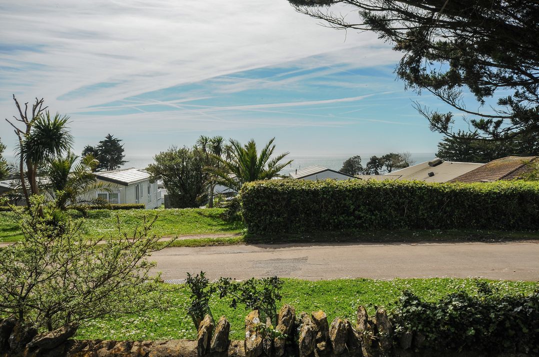 2 Bed Silver Chalet Plot T031
