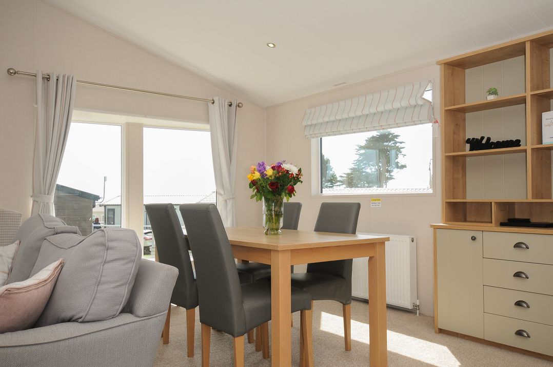2 Bed  Lodge Plot B015 with Pets