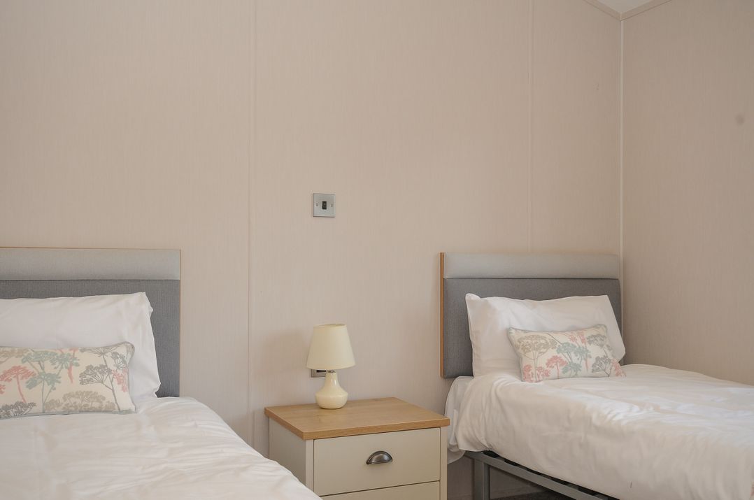 2 Bed  Lodge Plot B015 with Pets