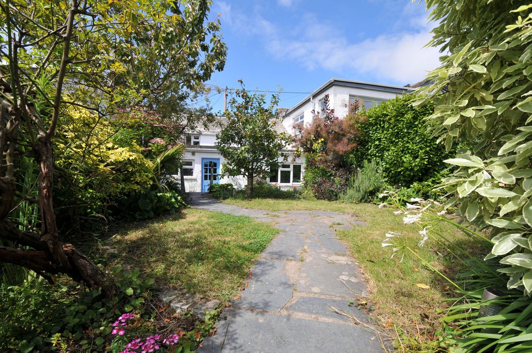 2 Porthilly Cottages