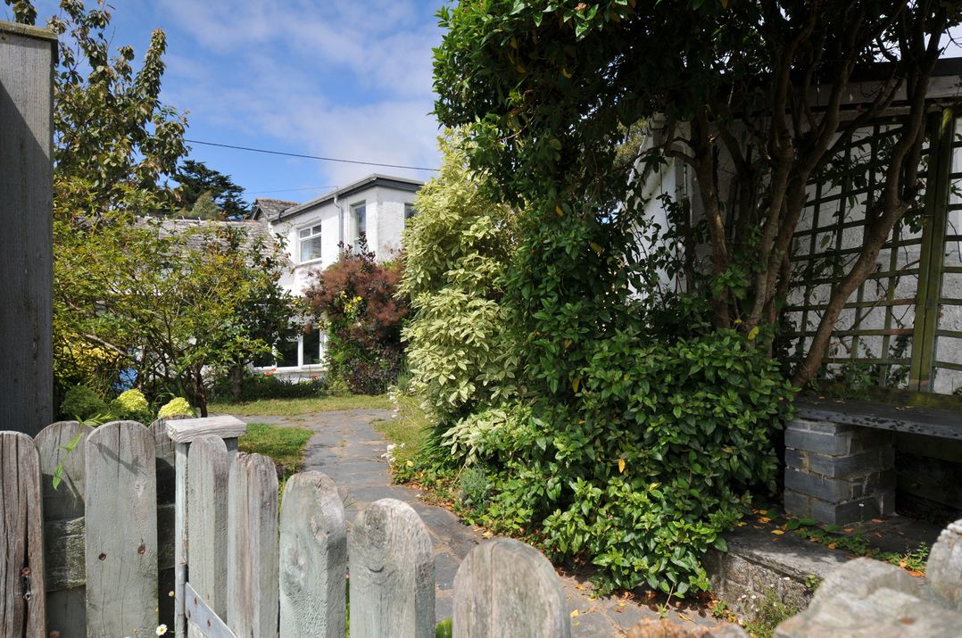 2 Porthilly Cottages